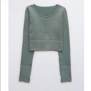 American Eagle Offline Main Squeeze Seamless Waffle Shirt